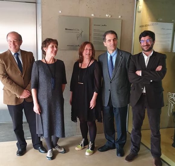 54433782_10157255316236738_444232874061725696_n Ministro da Ciência lança Prémio Internacional de 2,5 ME para projetos de investigação sobre o Vale do Côa