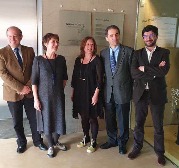 54433782_10157255316236738_444232874061725696_n Minister of Science launches 2.5 ME International Award for research projects on the Côa Valley